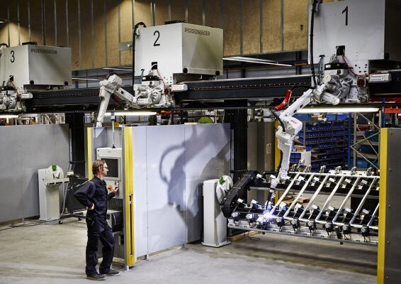 altrex-bouwt-meest-innovatieve-lasstraat