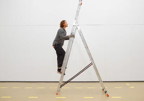 all-round-a-stand