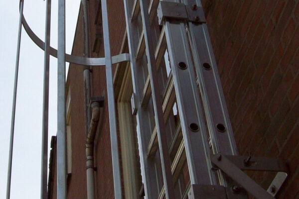 kooiladder-sporten-diep-antislip-1