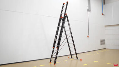 mounter-a-stand